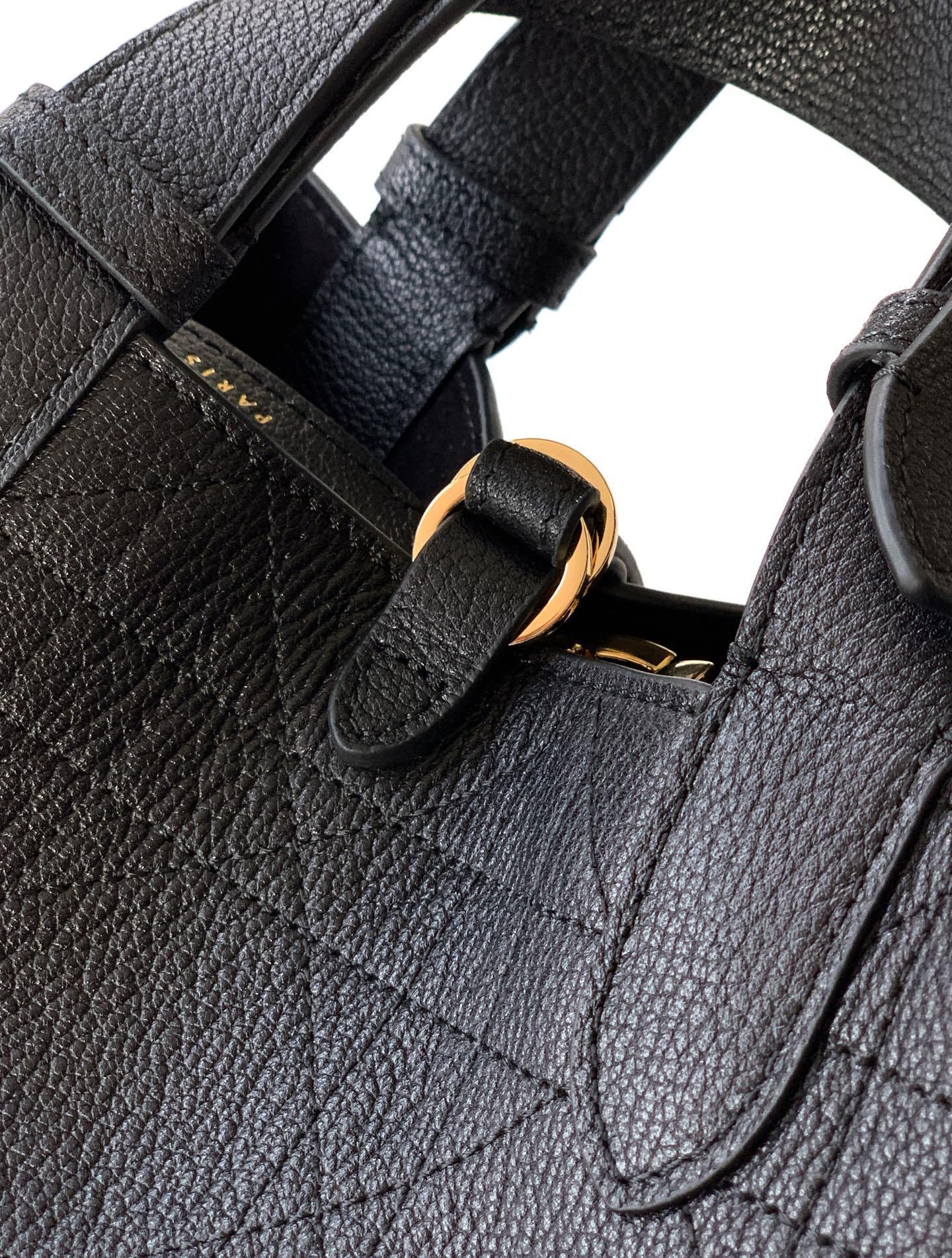 Medium Dior Toujours Bag