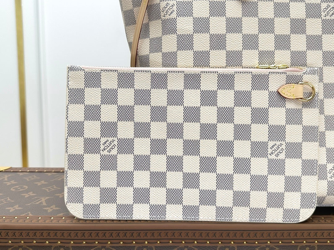 Louis Vuitton Neverfull MM Damier Azur Rose Ballerine