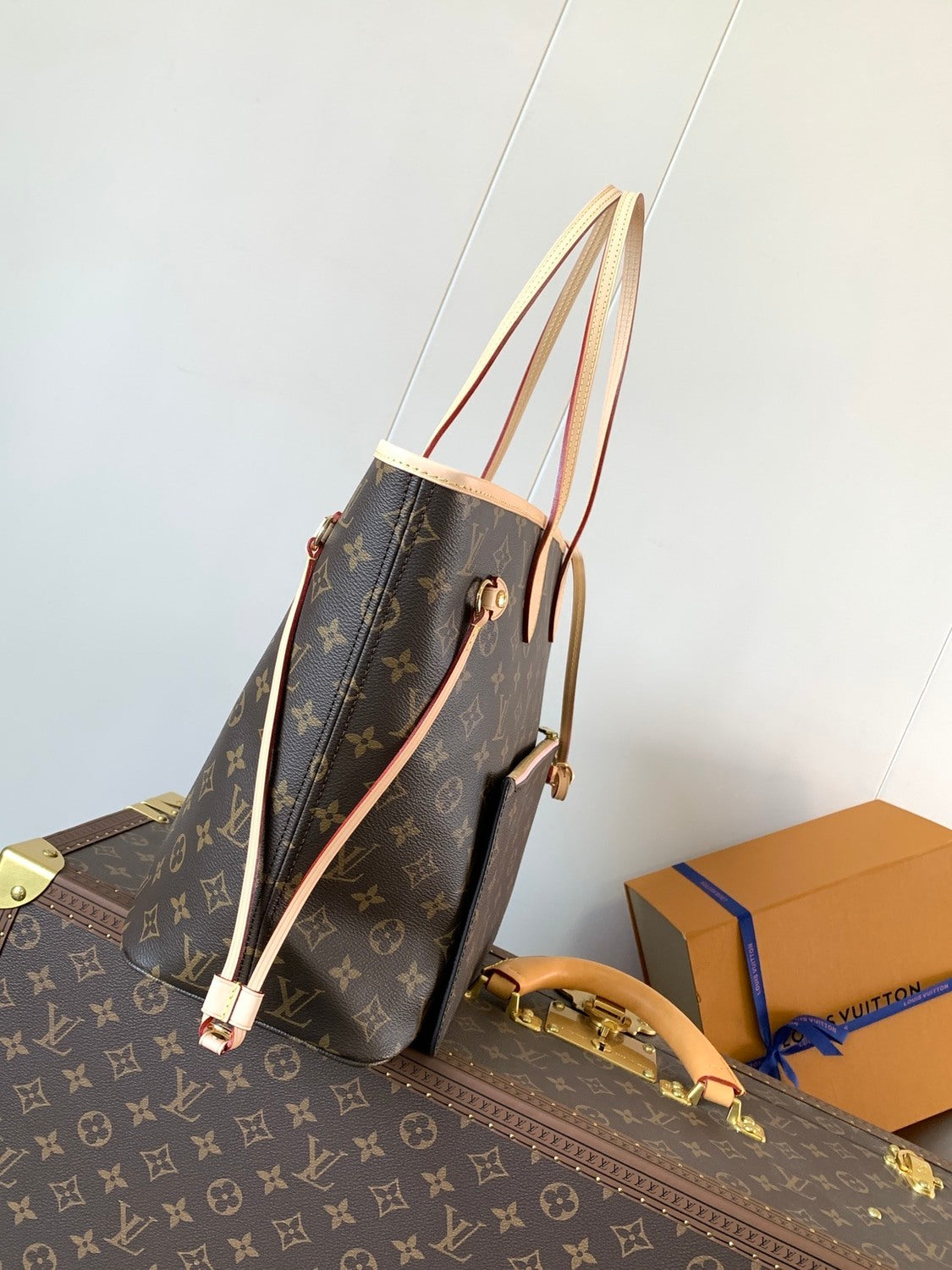 Louis Vuitton Neverfull MM Tote Bag Rose Ballerine