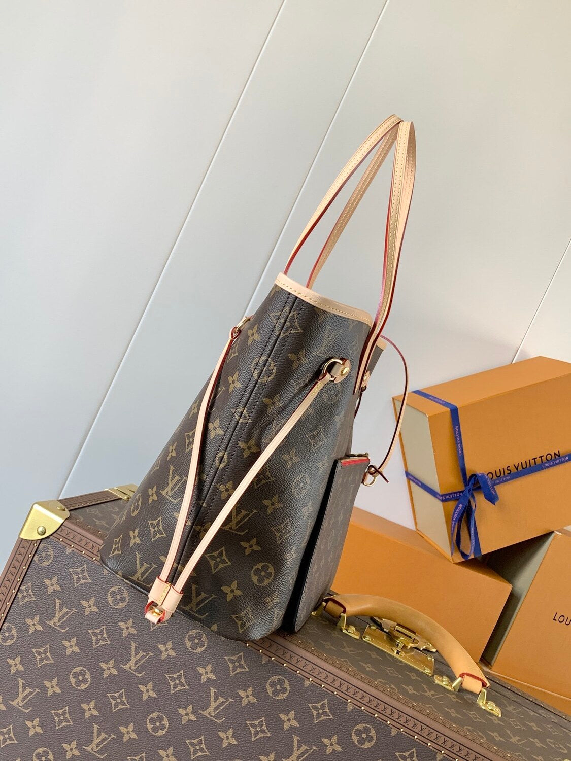 Louis Vuitton Neverfull MM Tote Bag Cherry