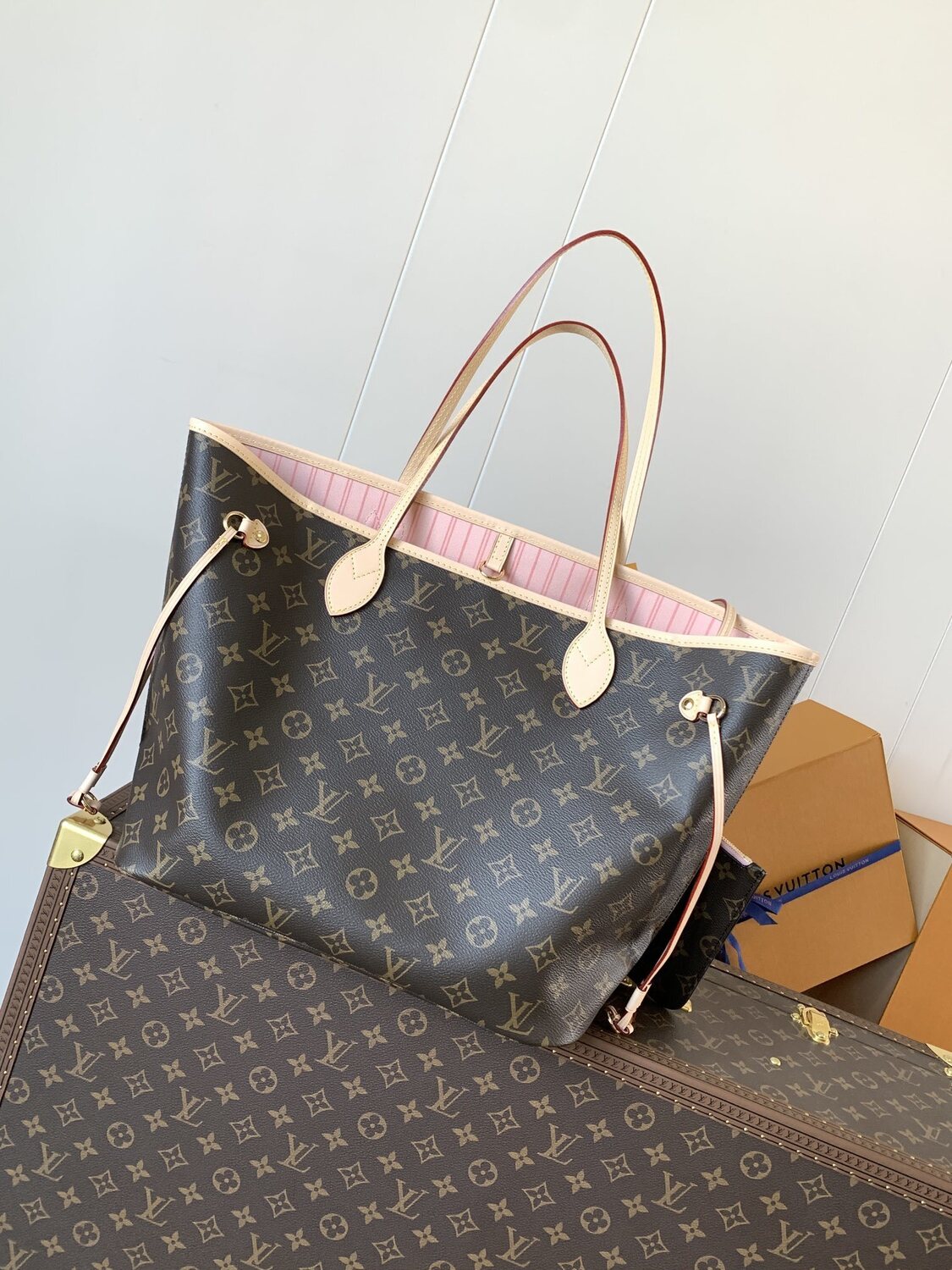Louis Vuitton Neverfull MM Tote Bag Rose Ballerine