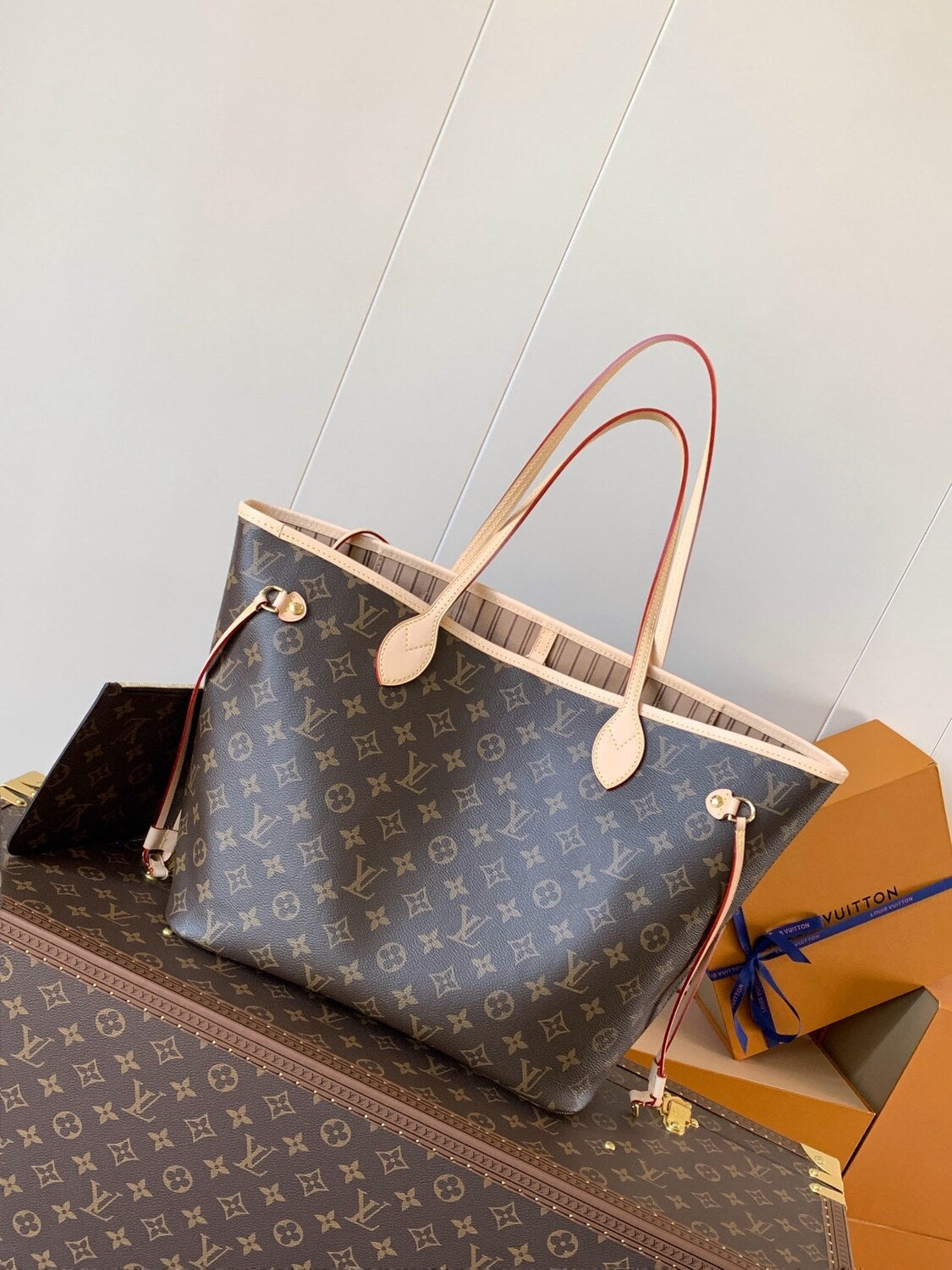 Louis Vuitton Neverfull MM Tote Bag Rose Beige