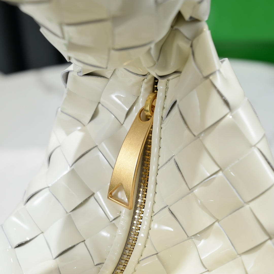Bottega Veneta Mini Jodie Bag